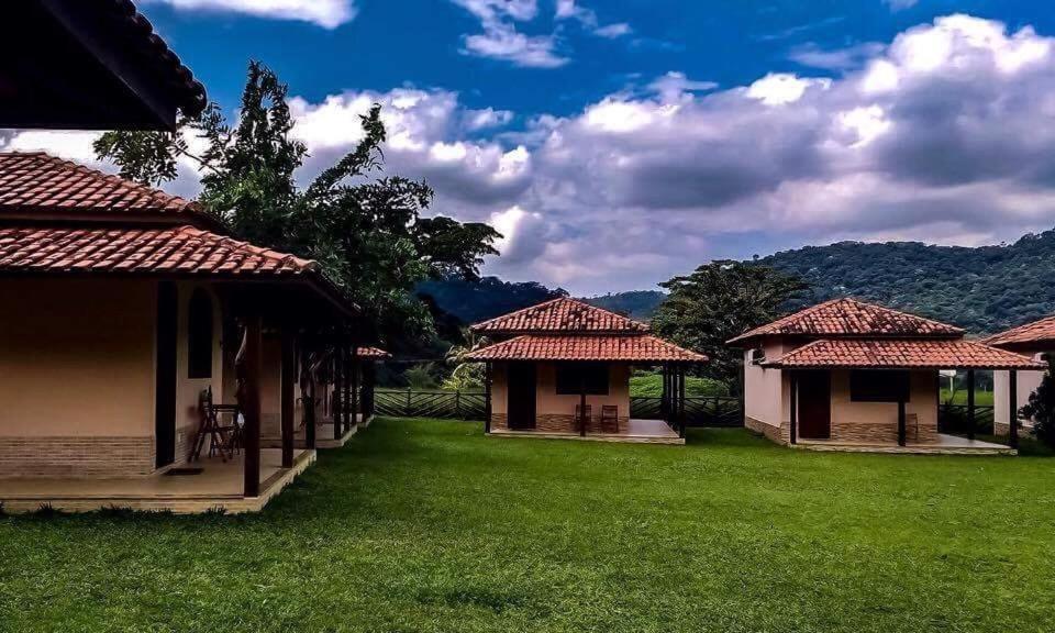 Pousada Acacia Imperial Aldeia Velha Екстериор снимка